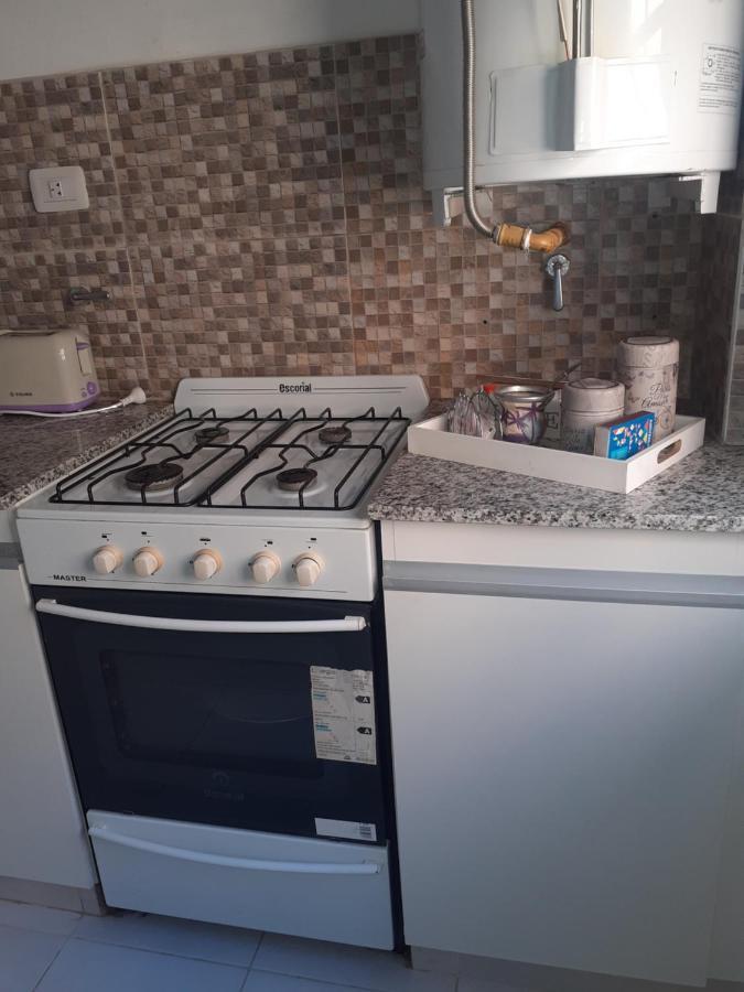 Ferienwohnung Departamento Witcomb Con Estacionamiento Bahía Blanca Exterior foto